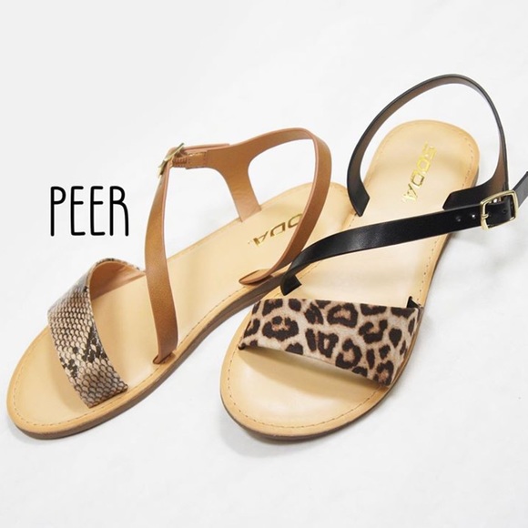 soda double strap sandals